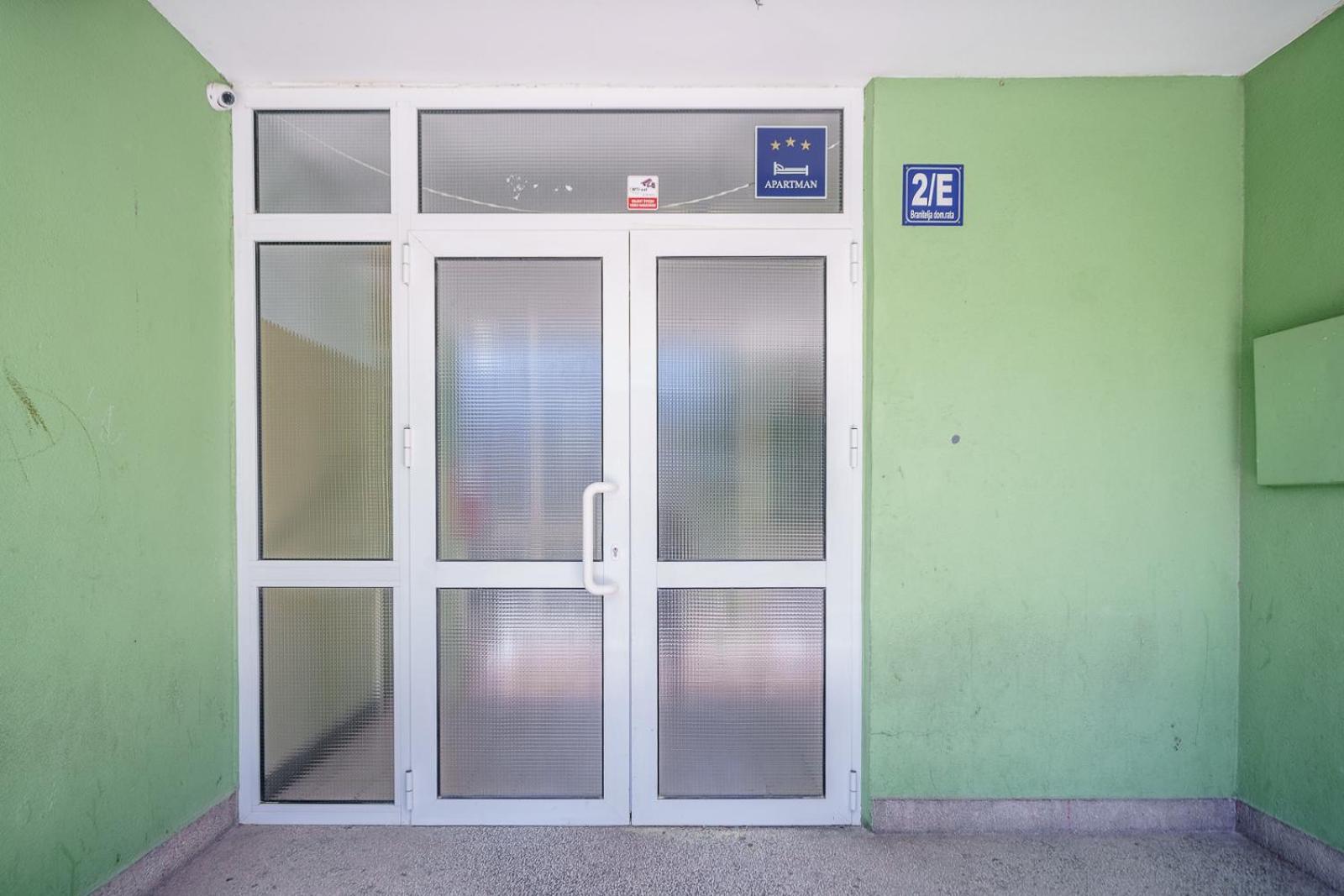 9Th Floor Apartment Σίμπενικ Εξωτερικό φωτογραφία